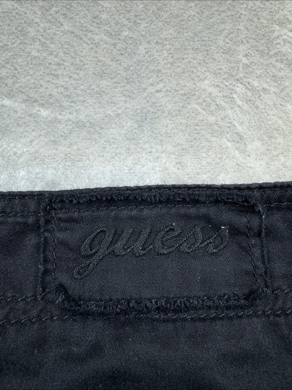 Guess Women’s Cargo Capri Pants Black Ruched Drawstring Hem Stretch Size 30